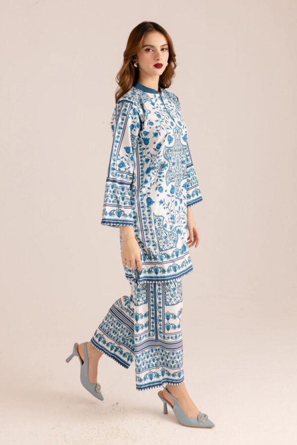 Printed Grip Silk Shirt And Trouser Set - Image 2