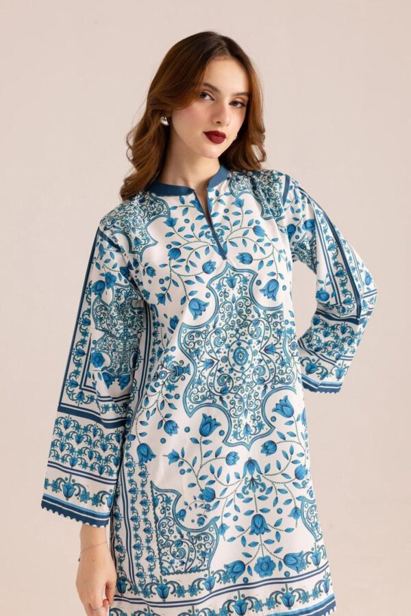 Printed Grip Silk Shirt And Trouser Set - Image 4