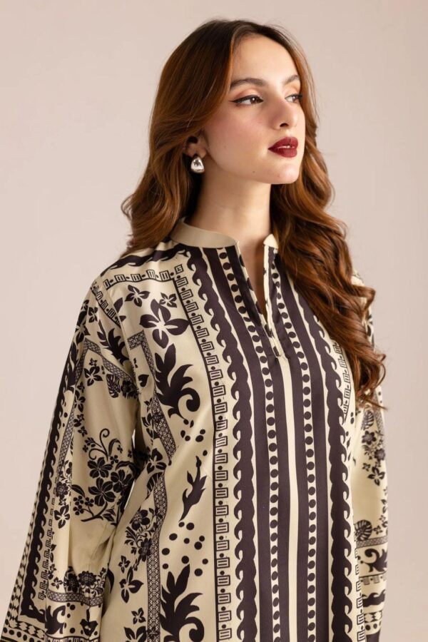 Stylish Printed Shirt and Trouser Set - Image 2